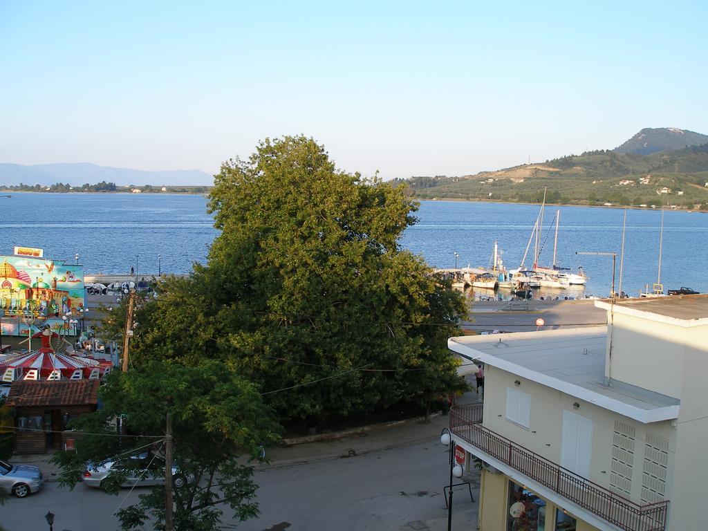 Anastasia - Efthimios Apartments Agios Konstantinos  Exterior foto