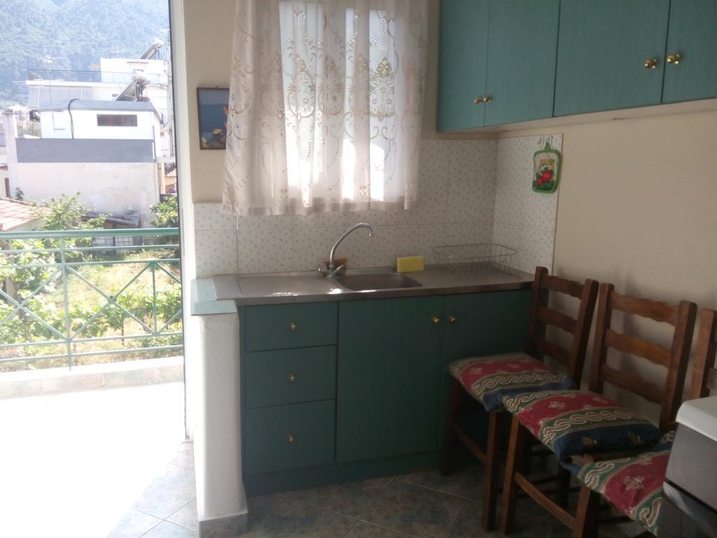 Anastasia - Efthimios Apartments Agios Konstantinos  Exterior foto