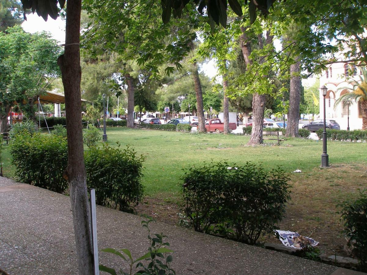 Anastasia - Efthimios Apartments Agios Konstantinos  Exterior foto